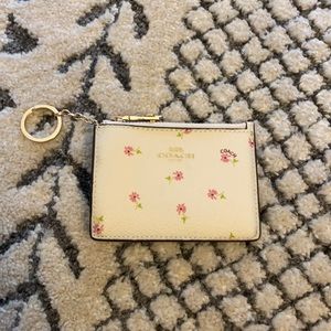 NWOT Coach Mini Skinny Id Case with flowers